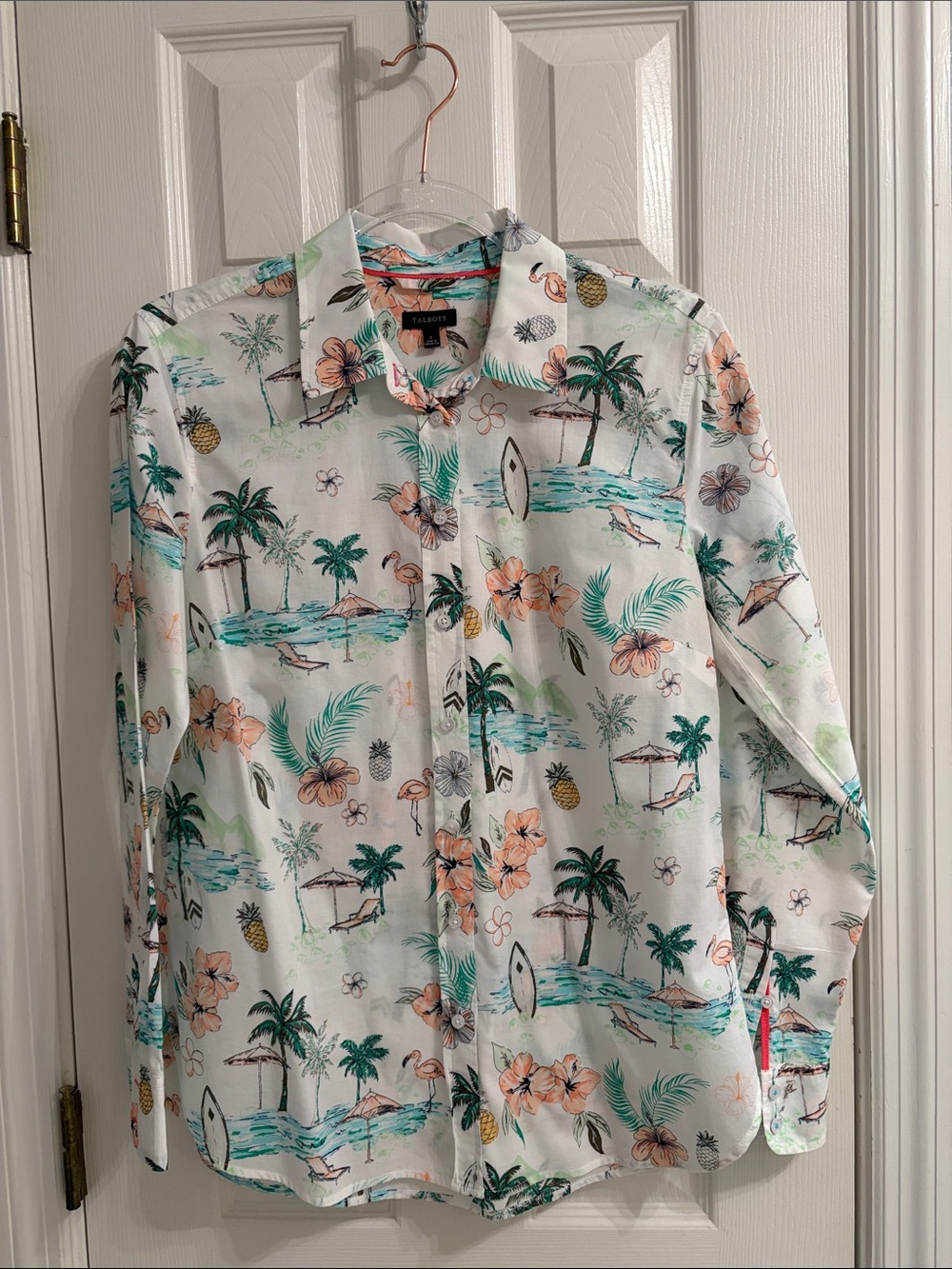 TALBOTS SIZE SMALL MODERN CLASSIC SHIRT - SCENIC BEACH - Excellent Condition